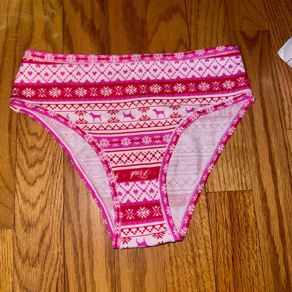 Pink Victoria’s Secret underwater